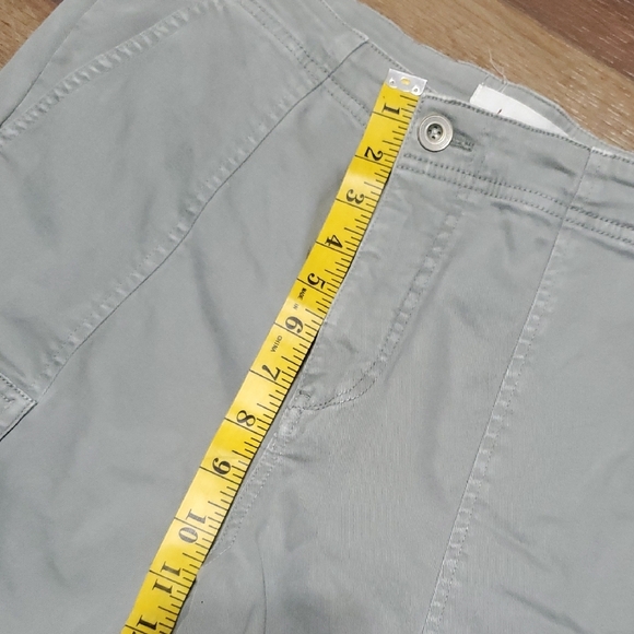 Anthropologie Gray Straight Leg Pants Modern Style - Picture 5 of 11